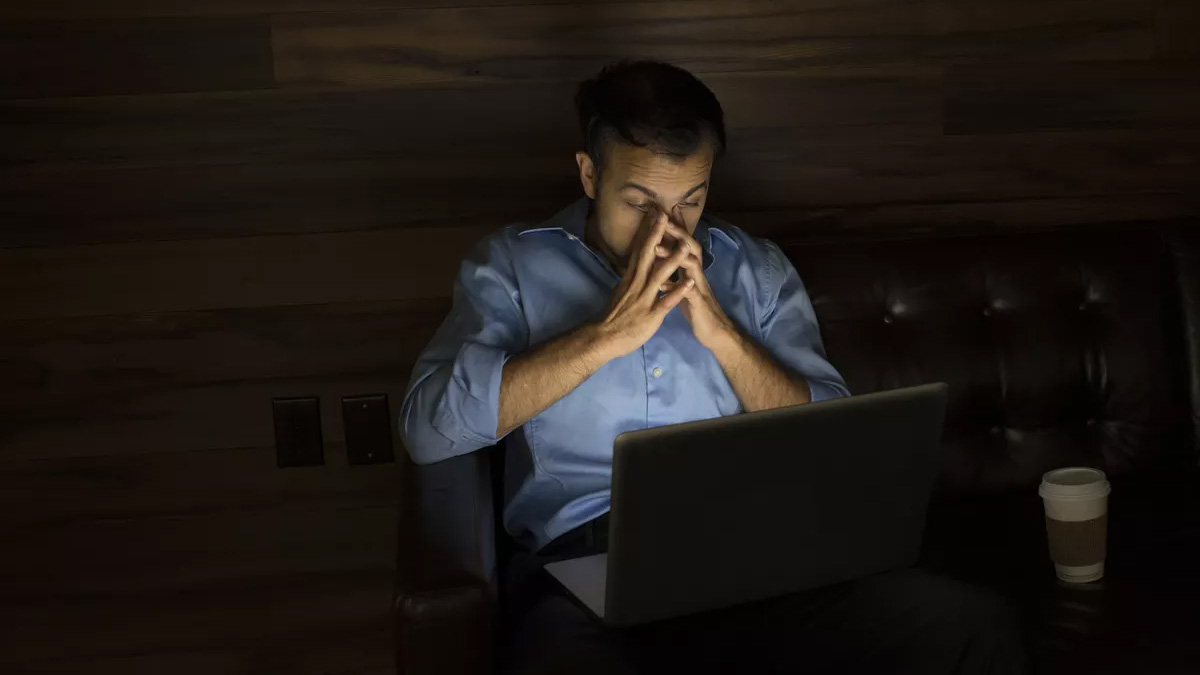 staying up all night designing blogs is not always fun